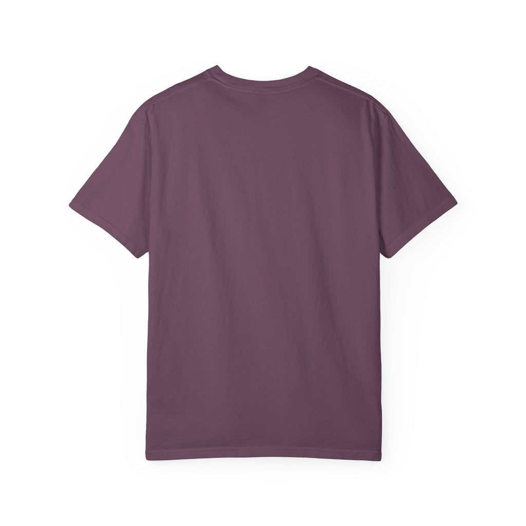 Highland Cow Coffee T-Shirt – Cute Scottish Cow Holding Coffee Graphic Tee